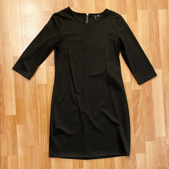 ❤️4/$40 SALE! ❤️ Vero Moda Vigga Shift Dress - Picture 3 of 7